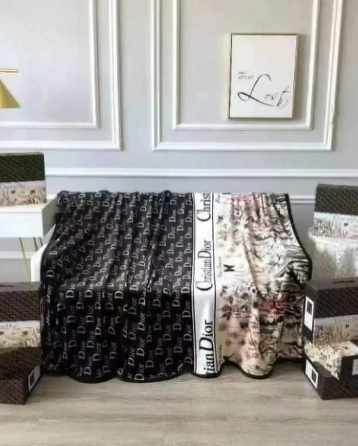 Fendi FF monogram throw blanket photo 1