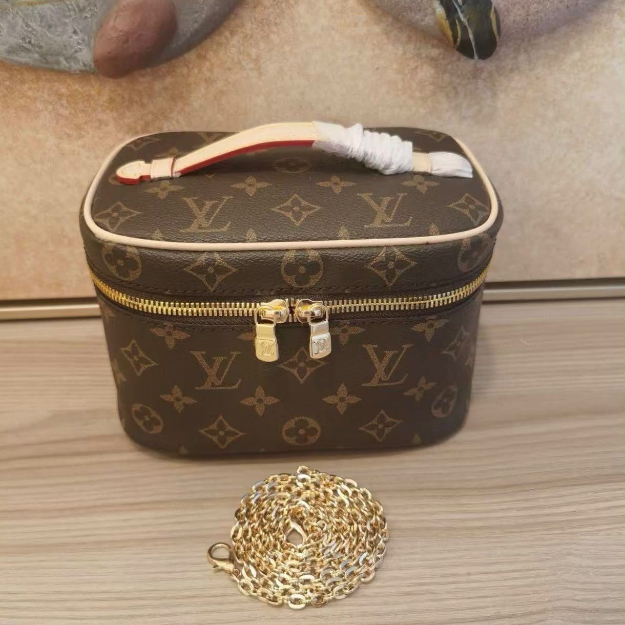 Louis Vuitton Makeup photo 6