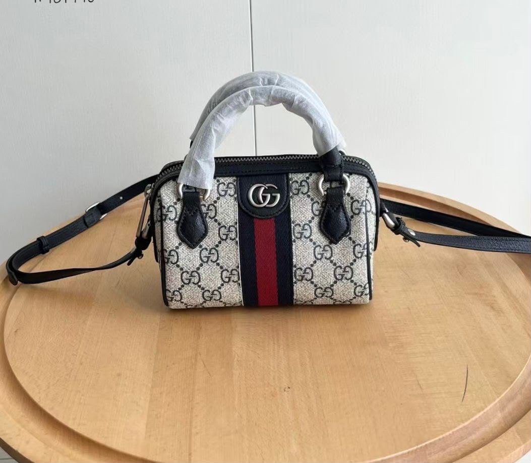 Gucci Medium