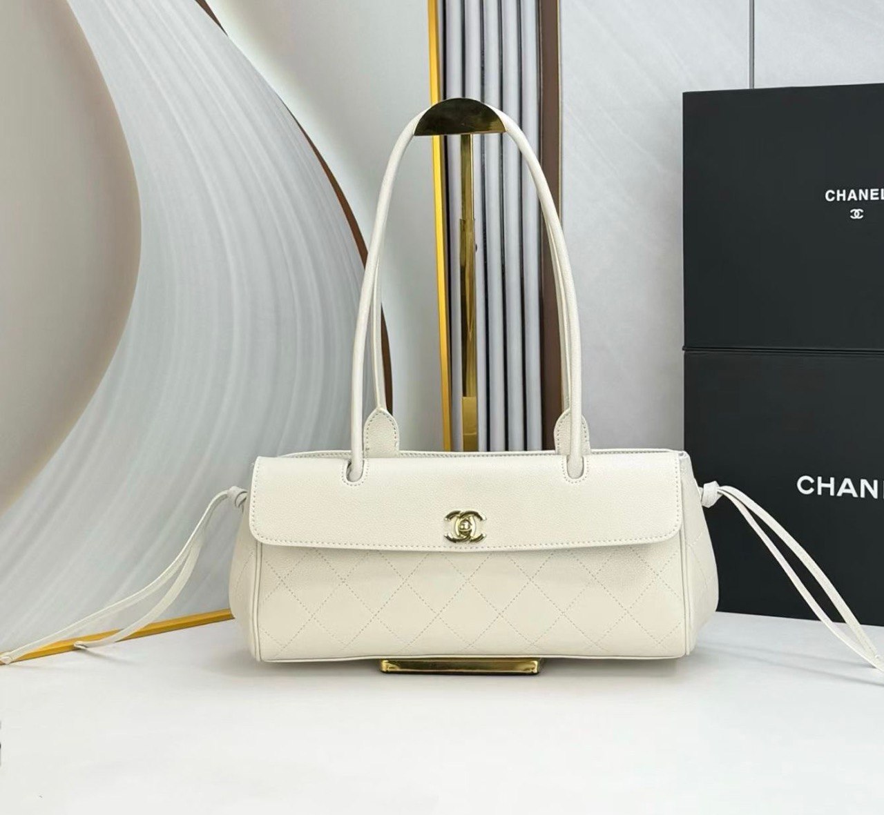 Chanel Classic photo 2