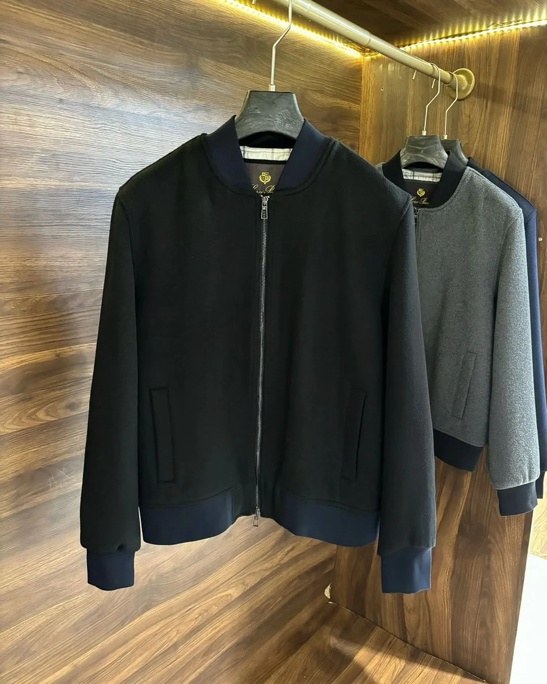 Lord Puma Jacket photo 7