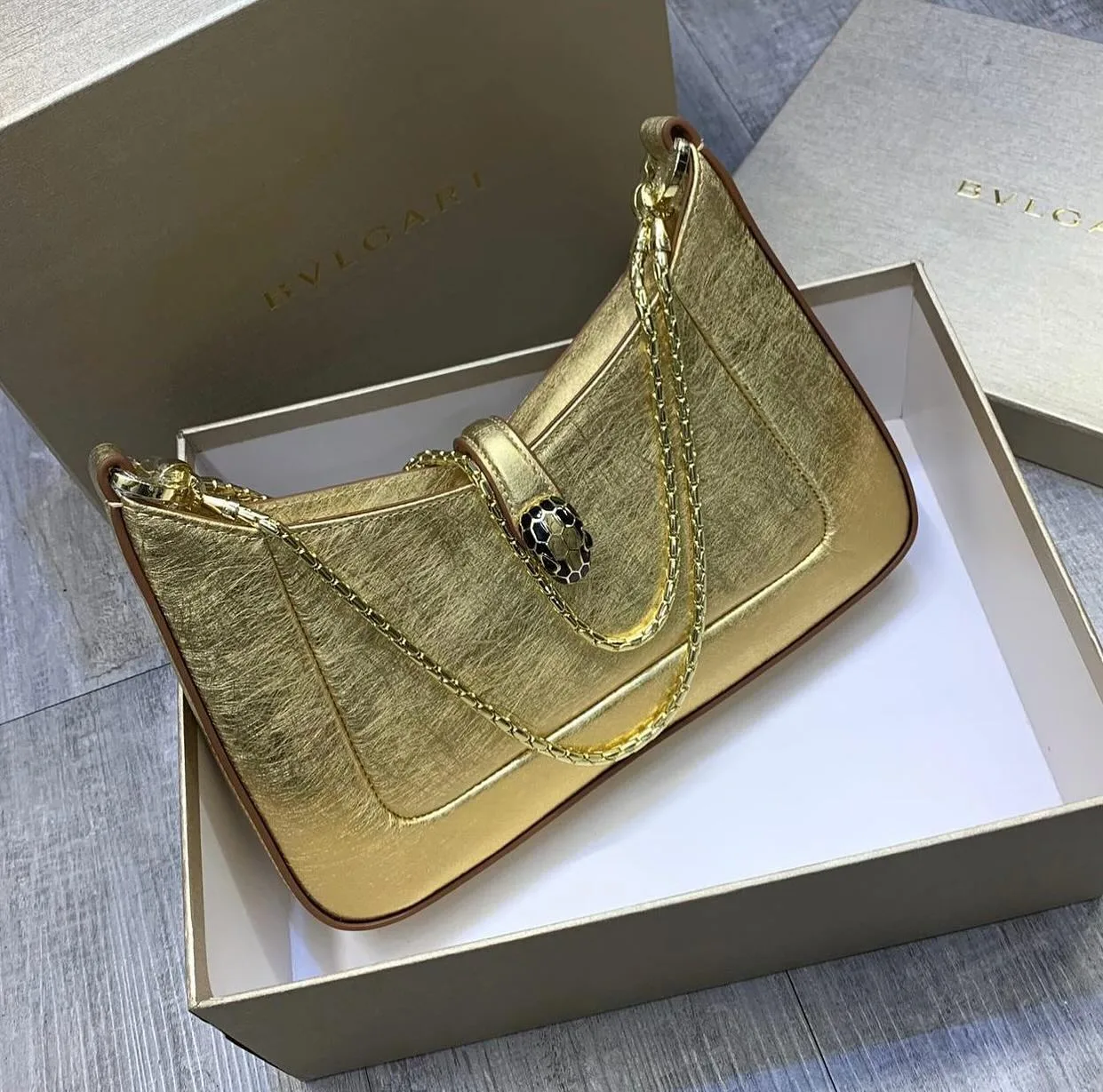 Bulgari Serpenti Forever hobo shoulder bag photo 5