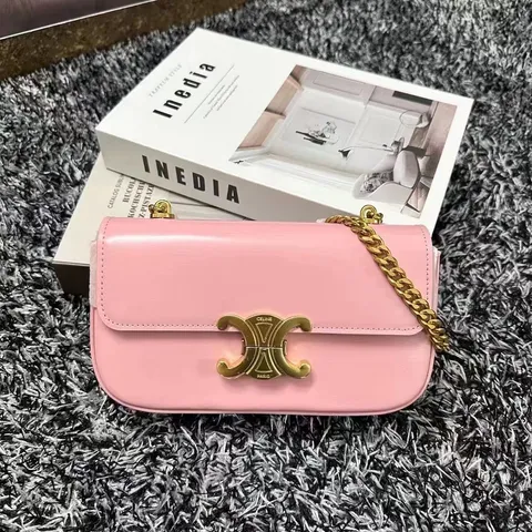 Celine Triomphe