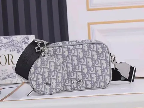 Dior Oblique messenger shoulder bag