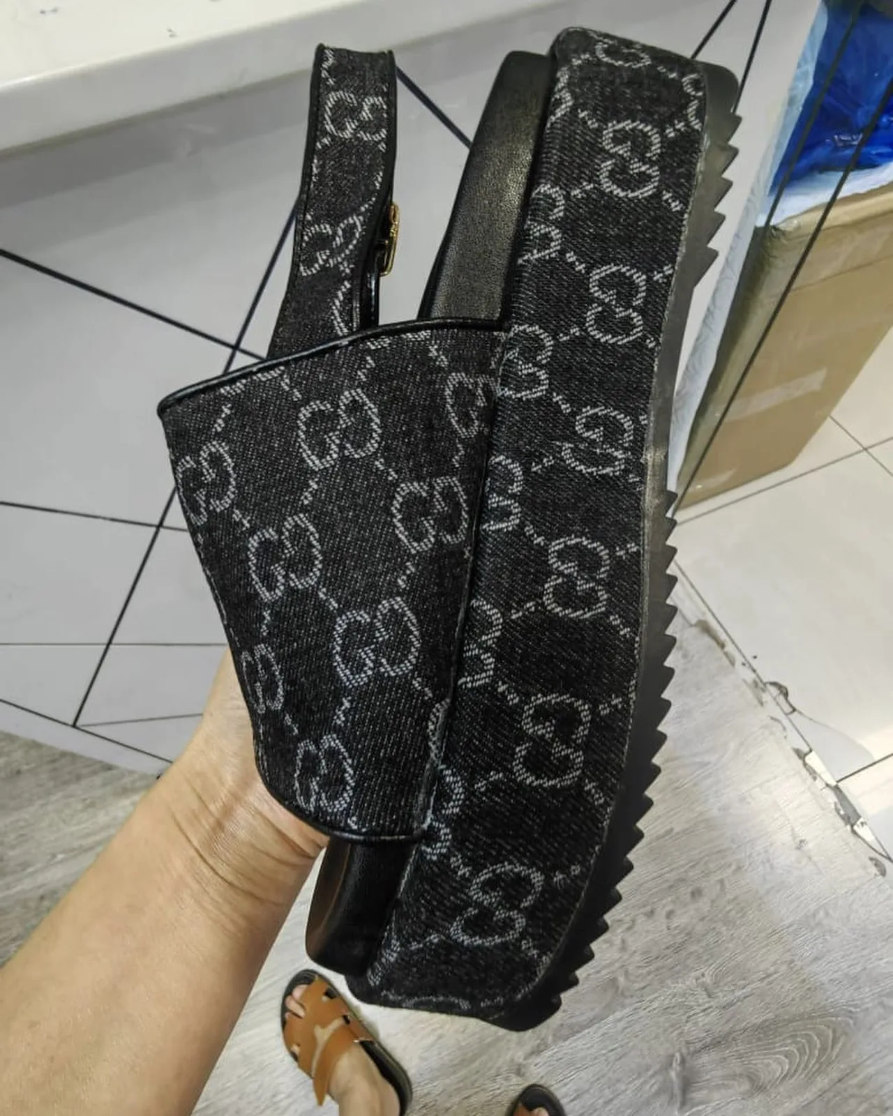 Gucci GG Platform Sandal photo 1