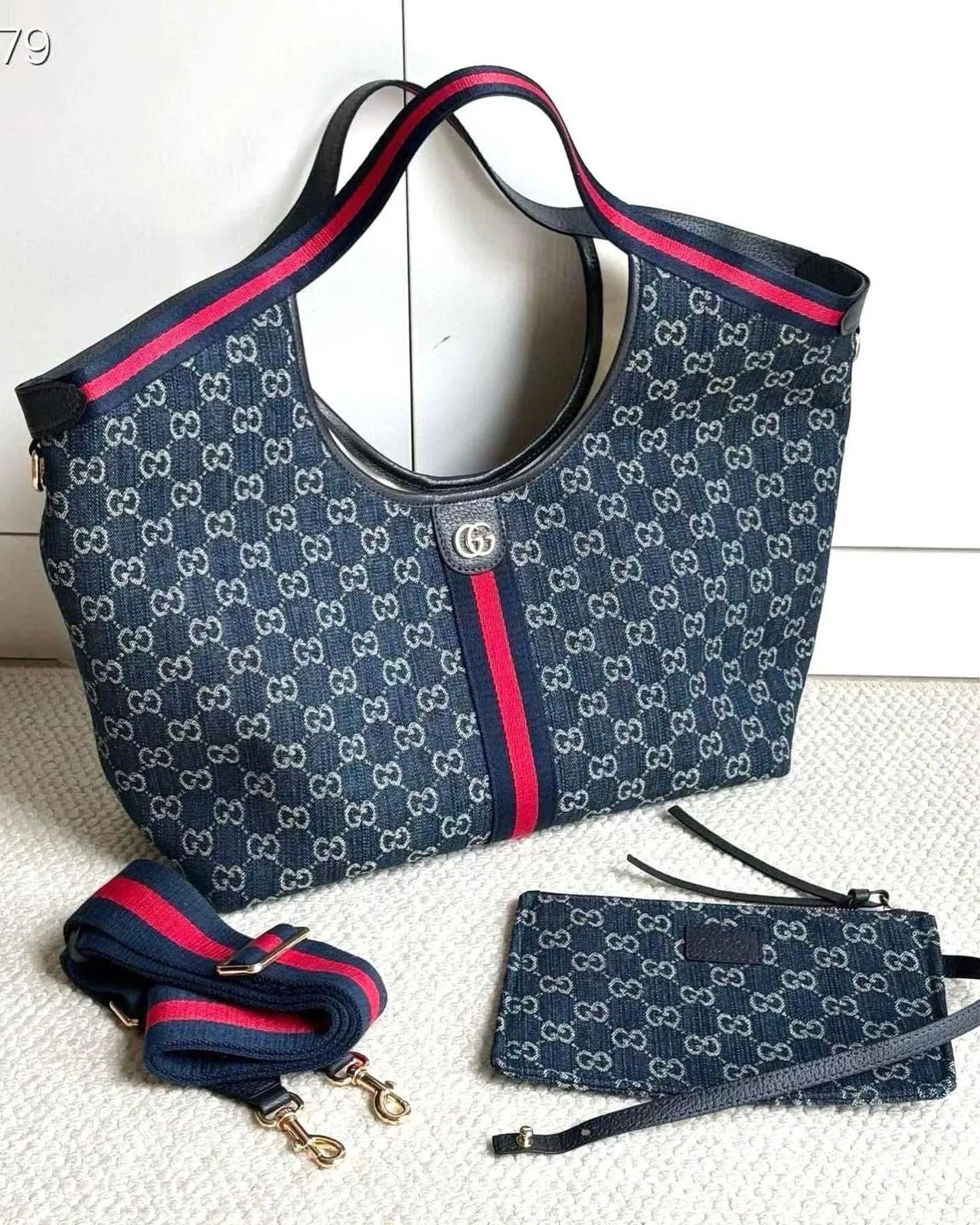 Gucci Hobo Bag photo 1