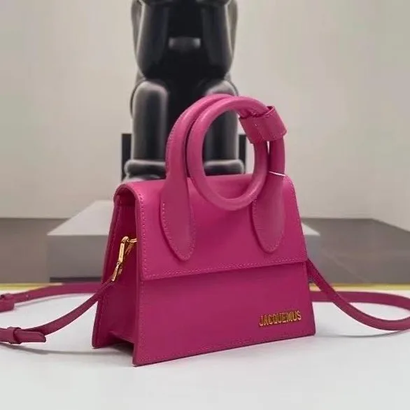 Jacquemus Le Grand Chiquito photo 6