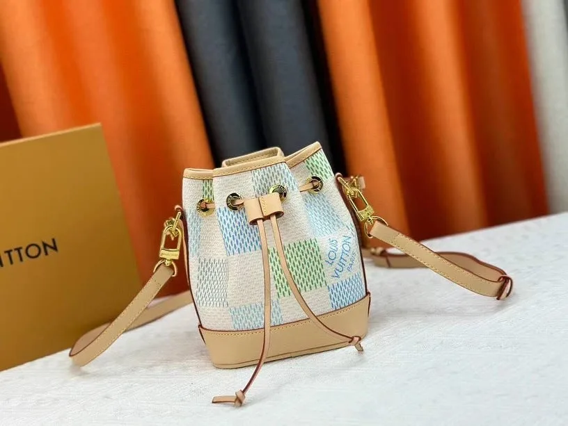 Louis Vuitton Noé bucket bag Damier Azur photo 1
