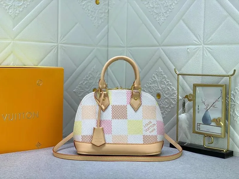 Louis Vuitton Alma Damier Azur photo 1