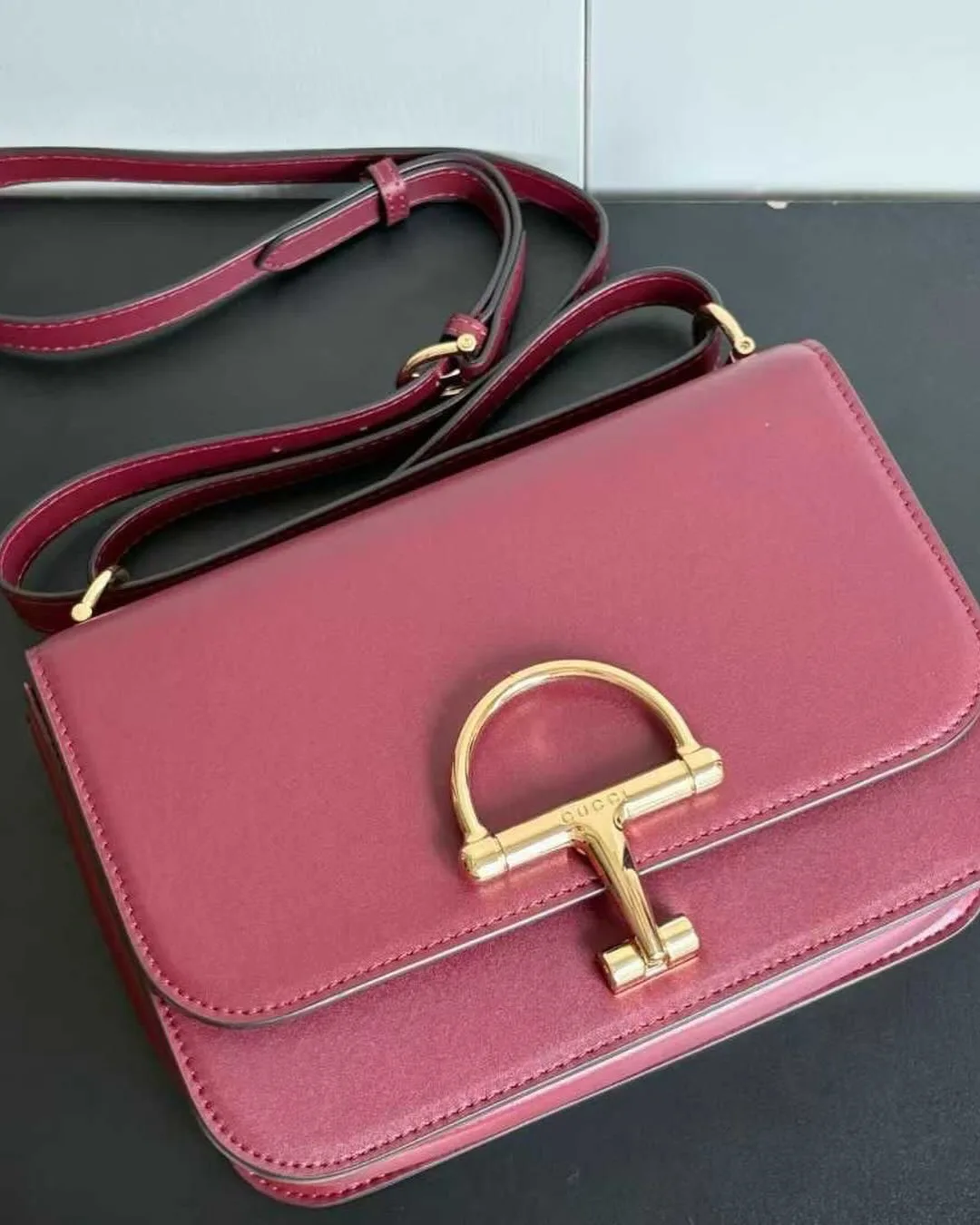 Gucci D-Ring Shoulder Bag photo 1