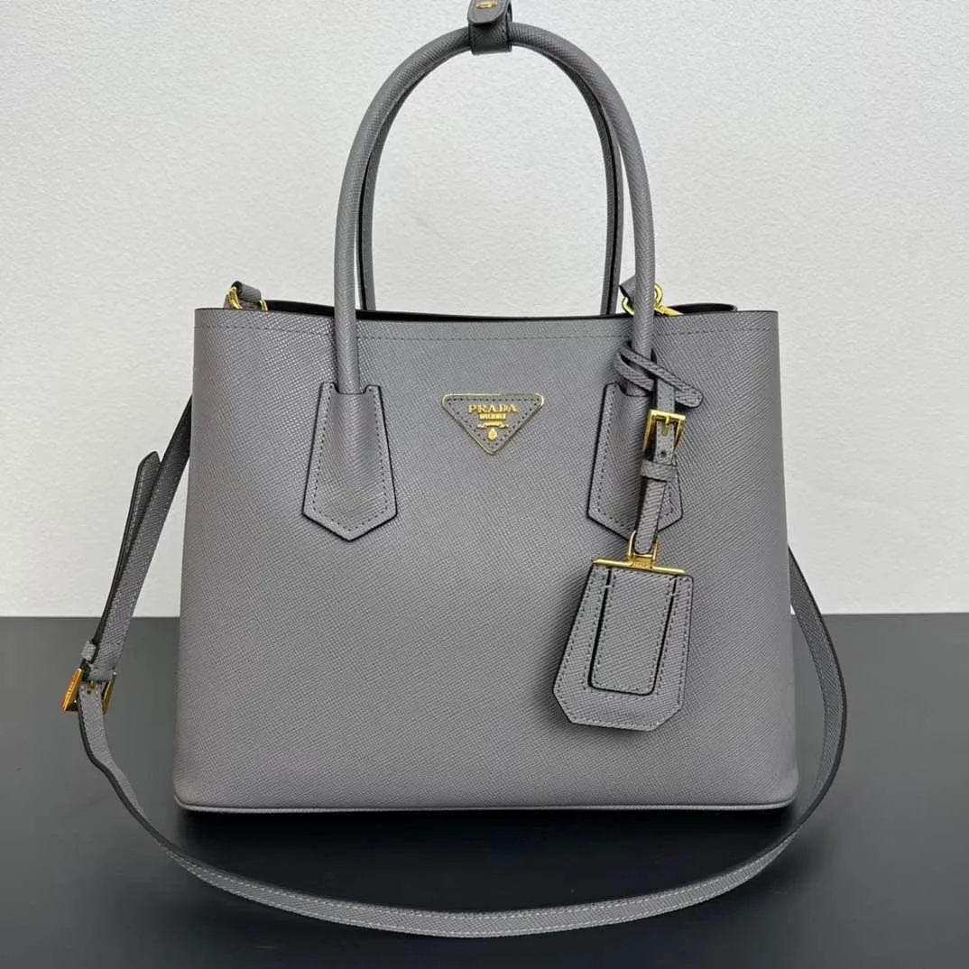 Prada Galleria photo 1
