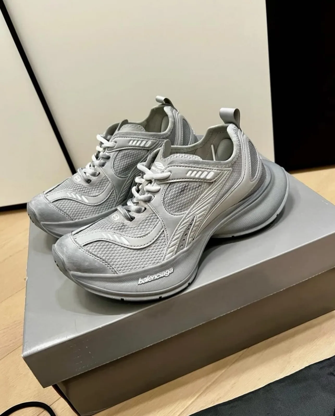 Balenciaga Sneaker photo 1