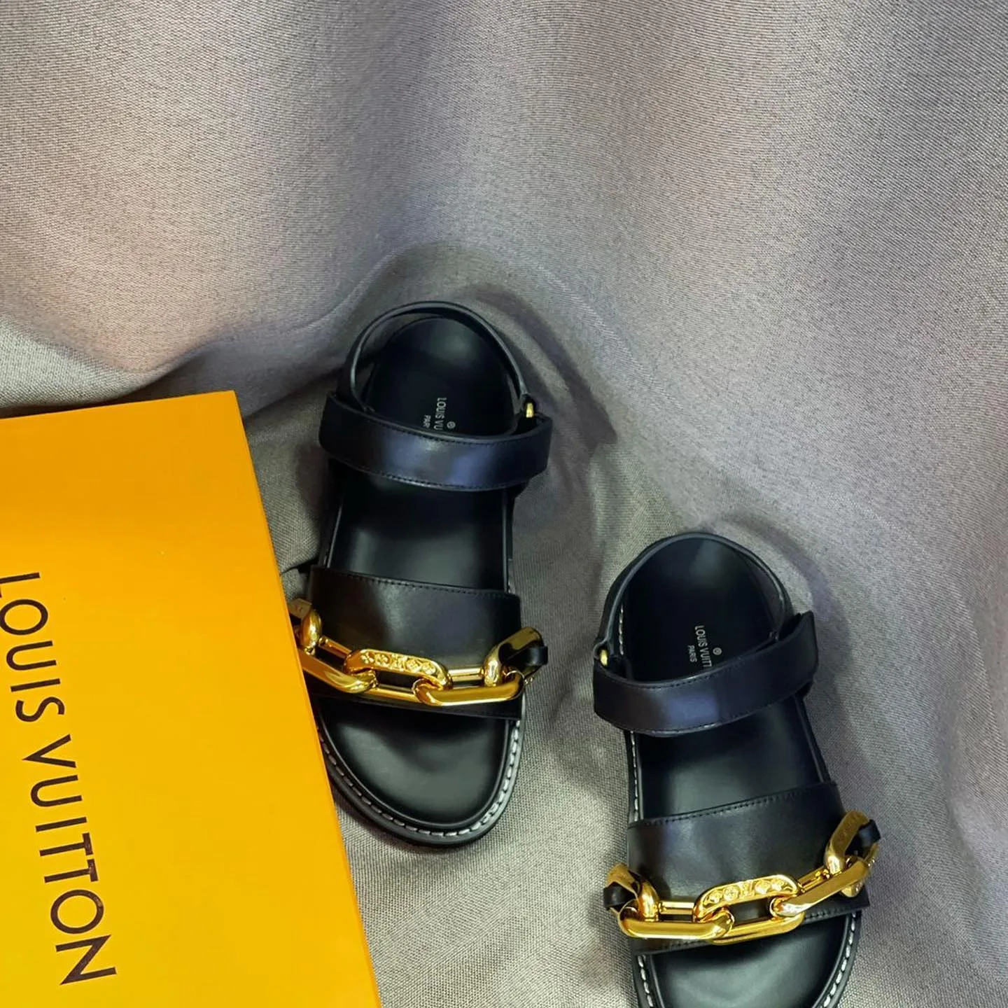 Louis Vuitton sandal with bamboo clasp photo 1