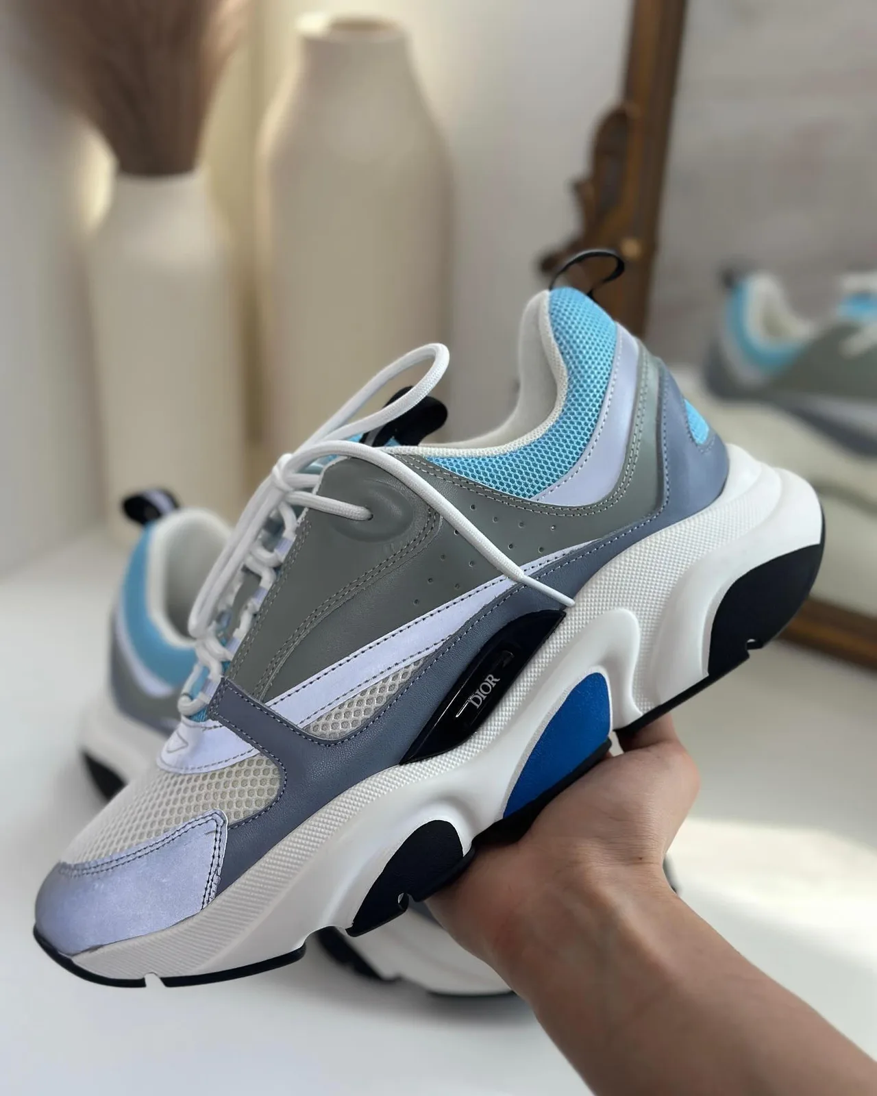 Dior Sneaker photo 1