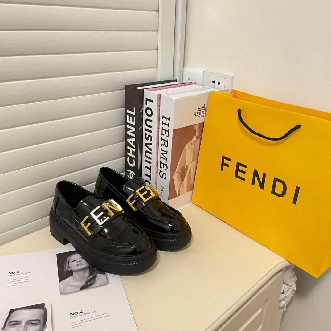 Fendi Sneaker photo 1