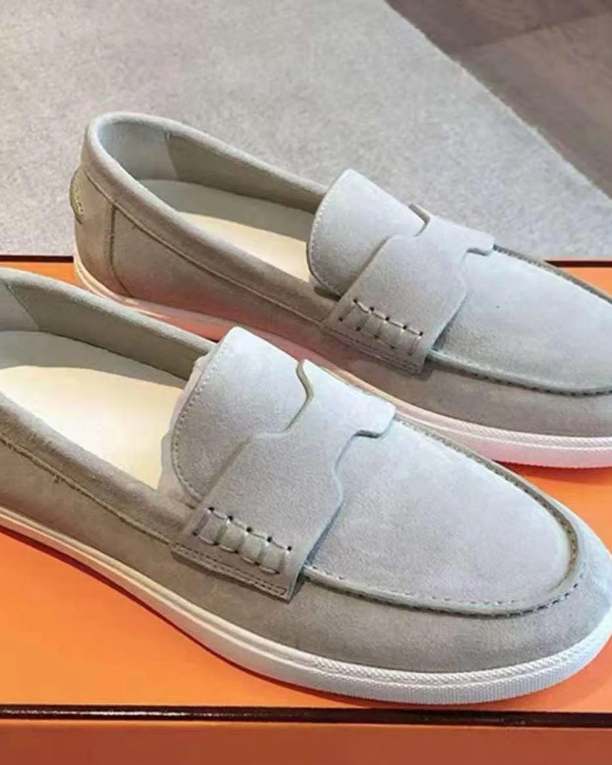 Hermès Job Loafer photo 1