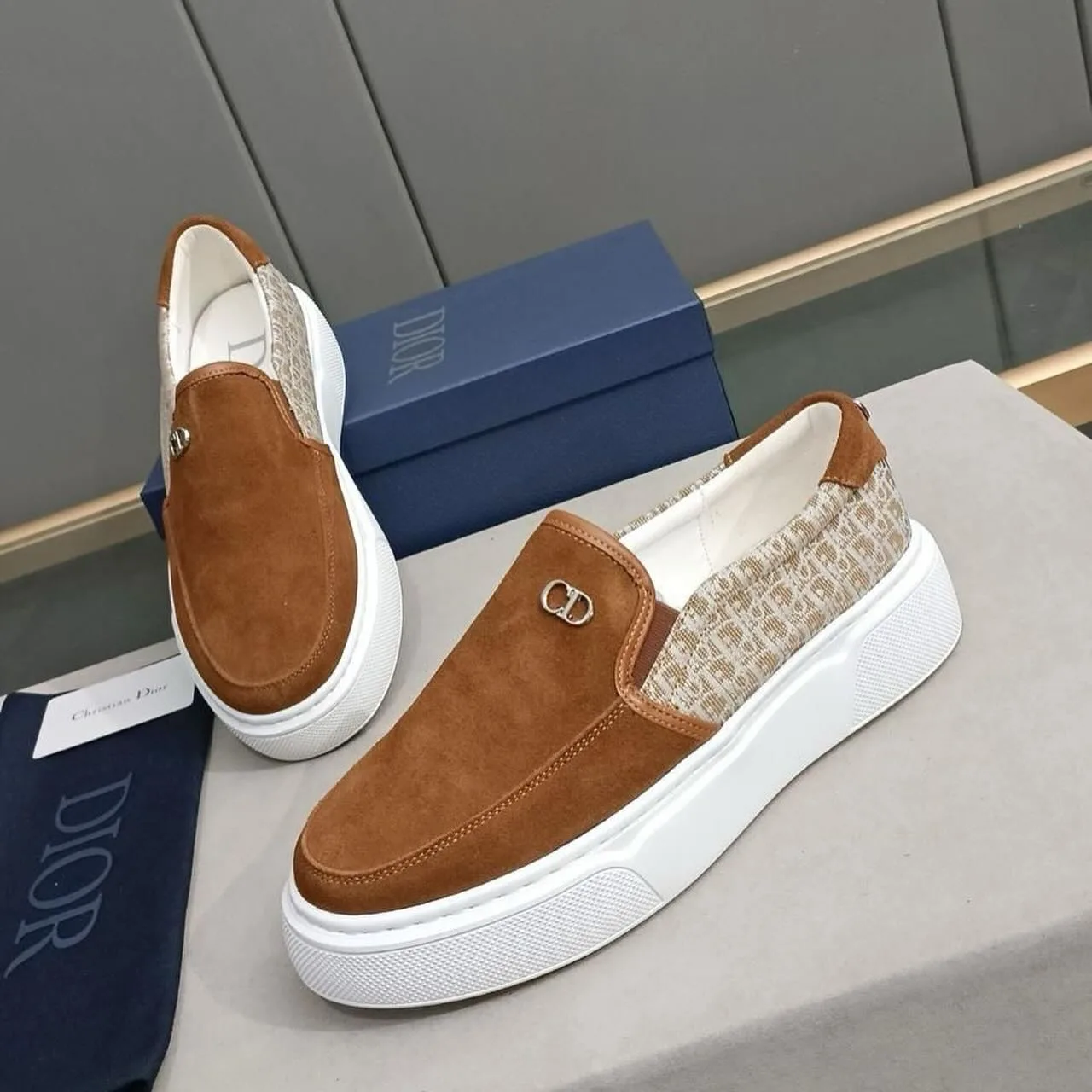 Dior slip-on / loafer photo 1