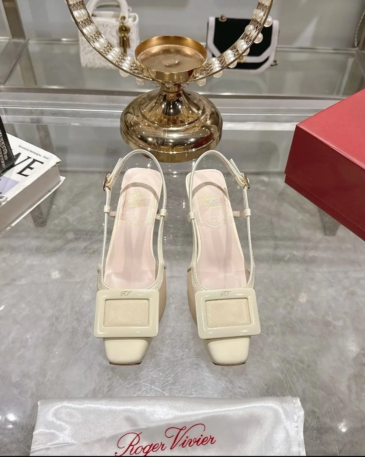 Roger Vivier Slingback Heel photo 1