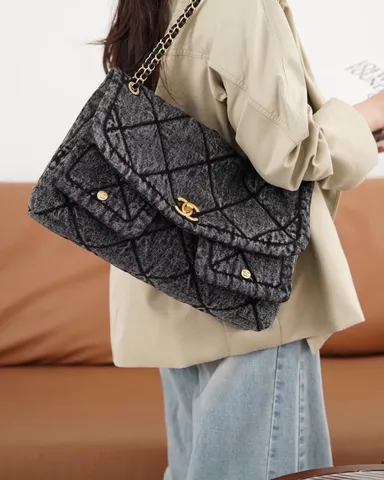 Givenchy Bag #0950