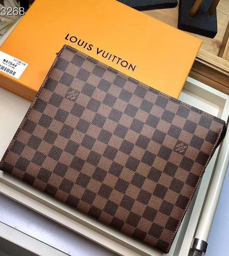 Louis Vuitton Wallet photo 1
