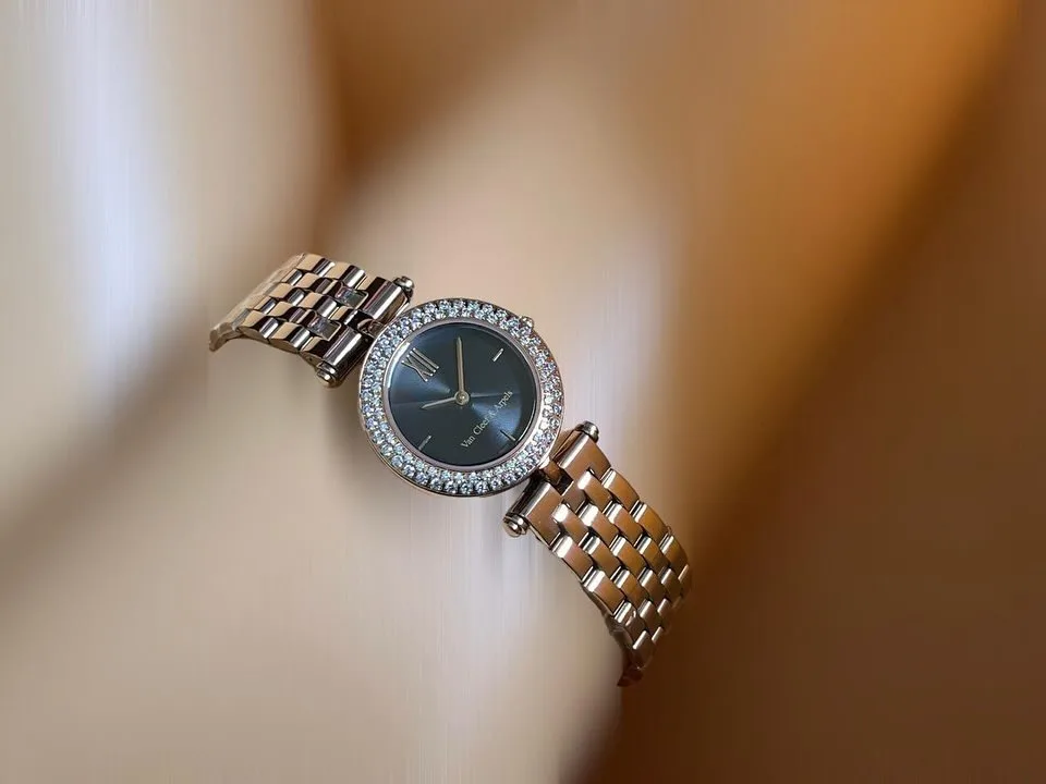 Van Cleef & Arpels Ladies Watch photo 1