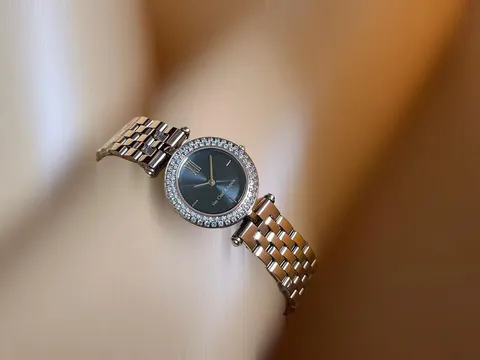 Van Cleef & Arpels Ladies Watch