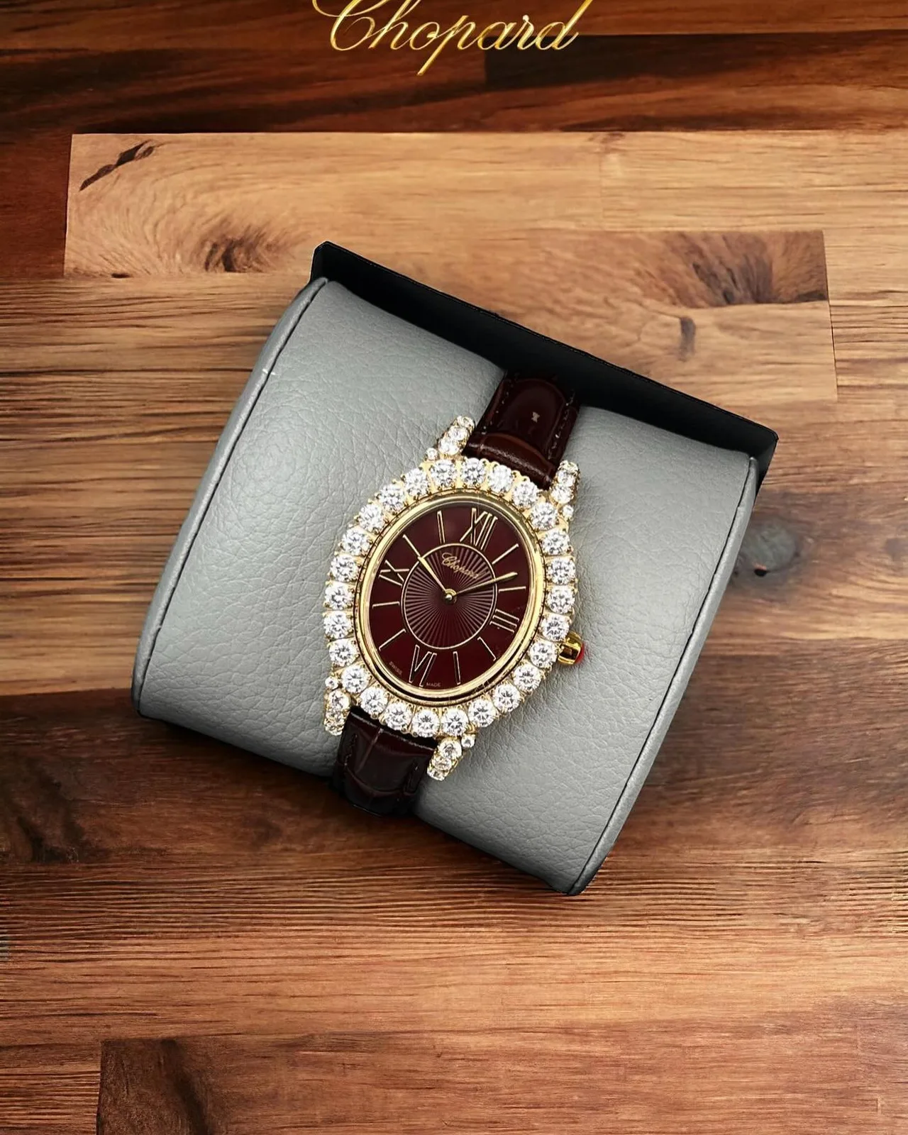 Chopard Happy Diamonds oval ladies photo 1